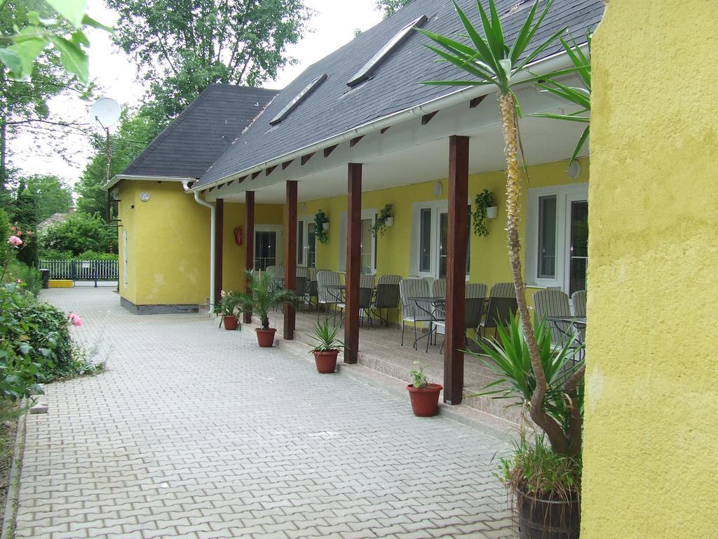 Relax Apartmans Balatonszemes